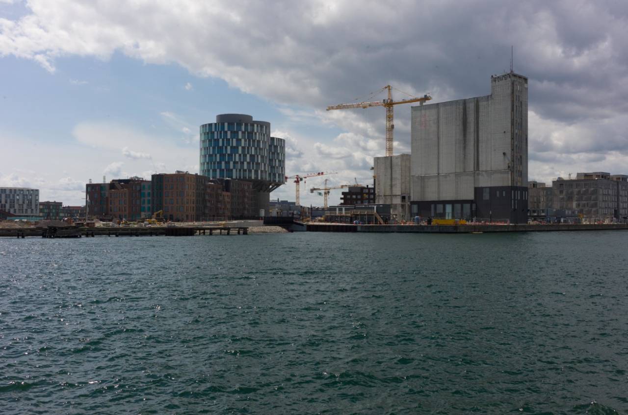 北欧粮库爆改成公寓楼，毛坯的样子比精装更帅气-23