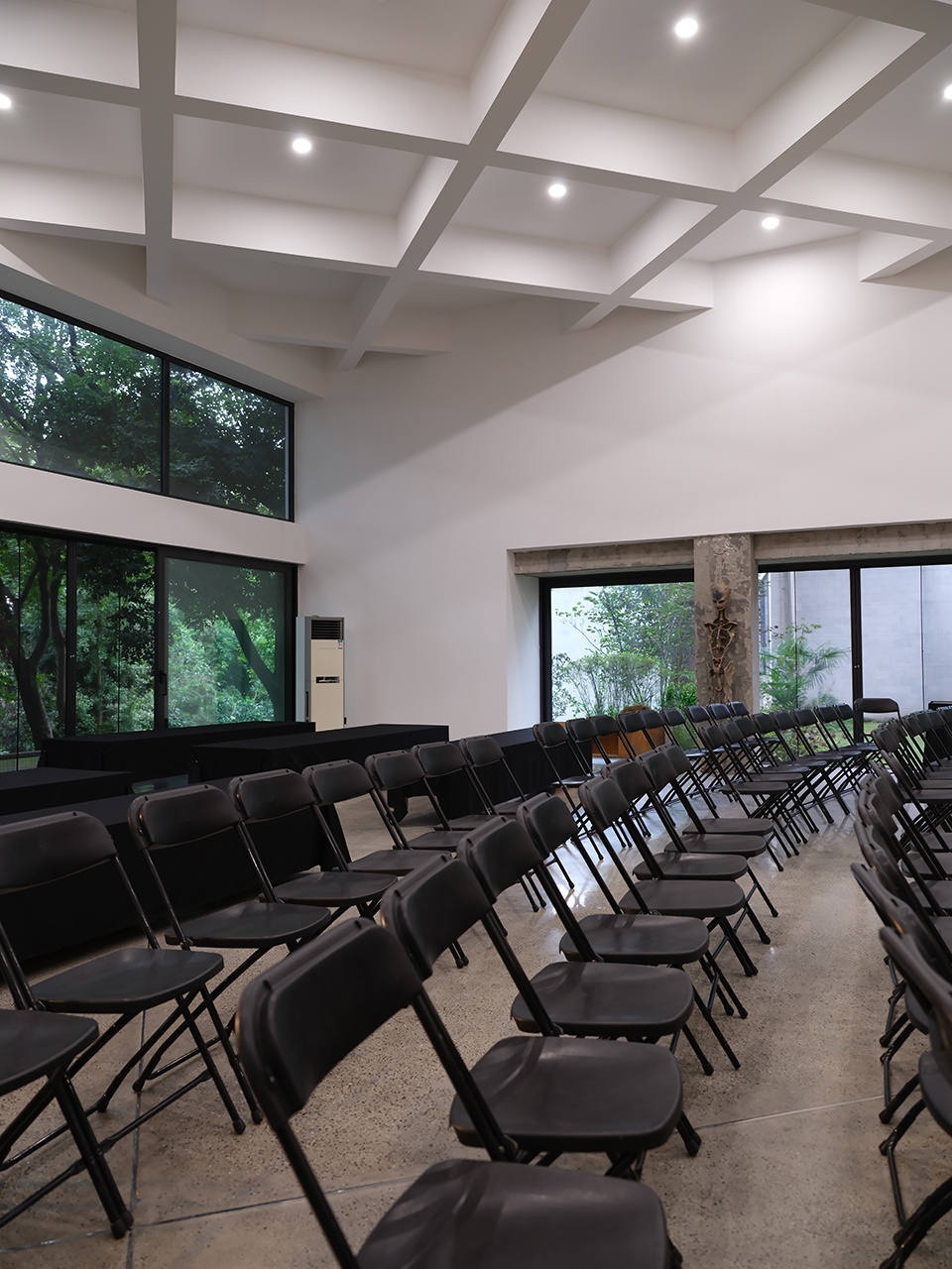 蓝顶艺术中心3号楼改造丨中国成都丨相对建筑-58