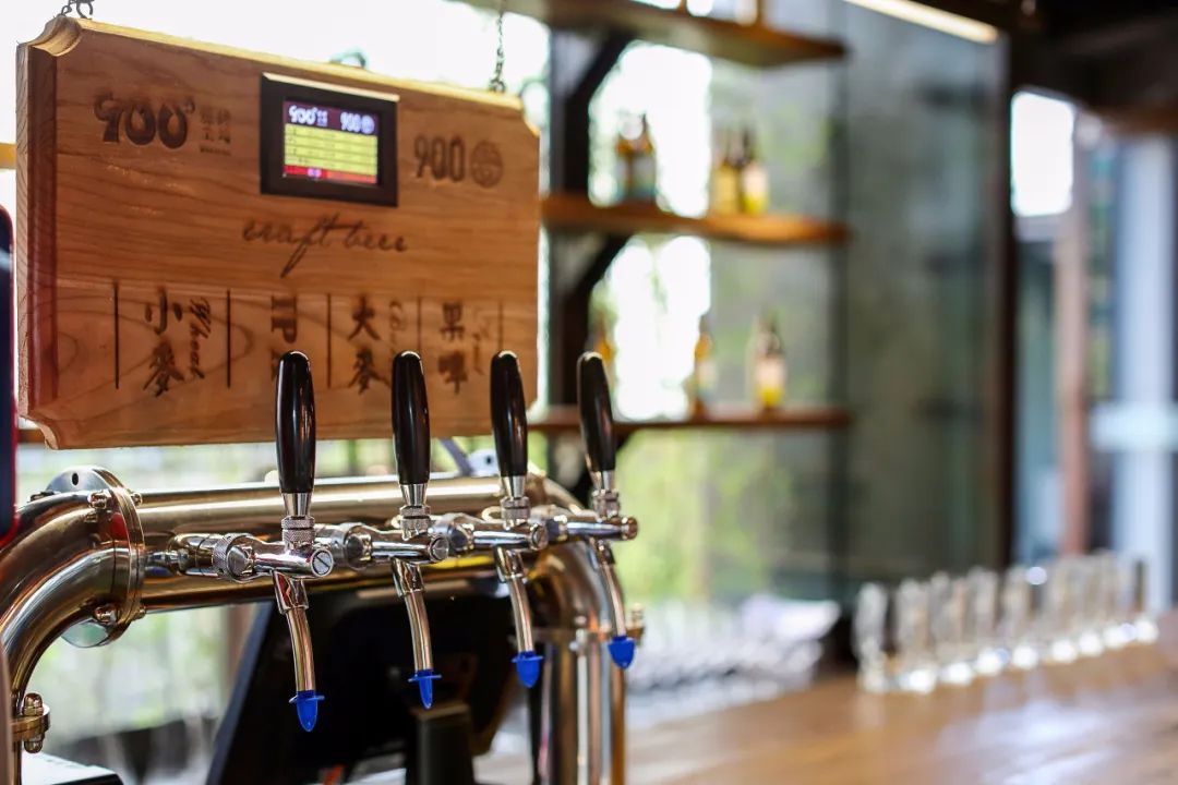 900 度烧烤工场 | 音乐、美食、啤酒共冶一炉的人间烟火-30