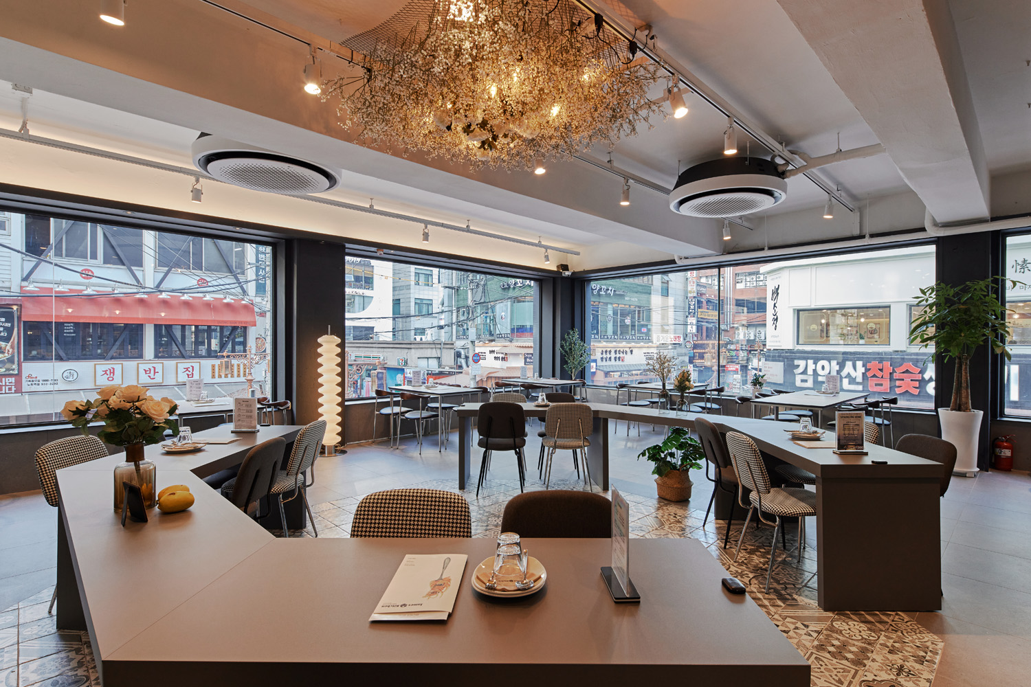 现代高级餐厅设计典范-7