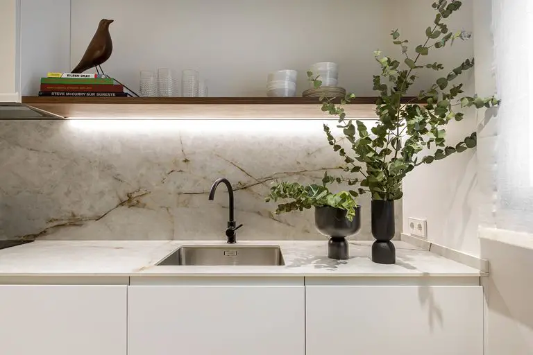 70 年代西班牙公寓的重生 | 温馨实用兼具的现代设计-7