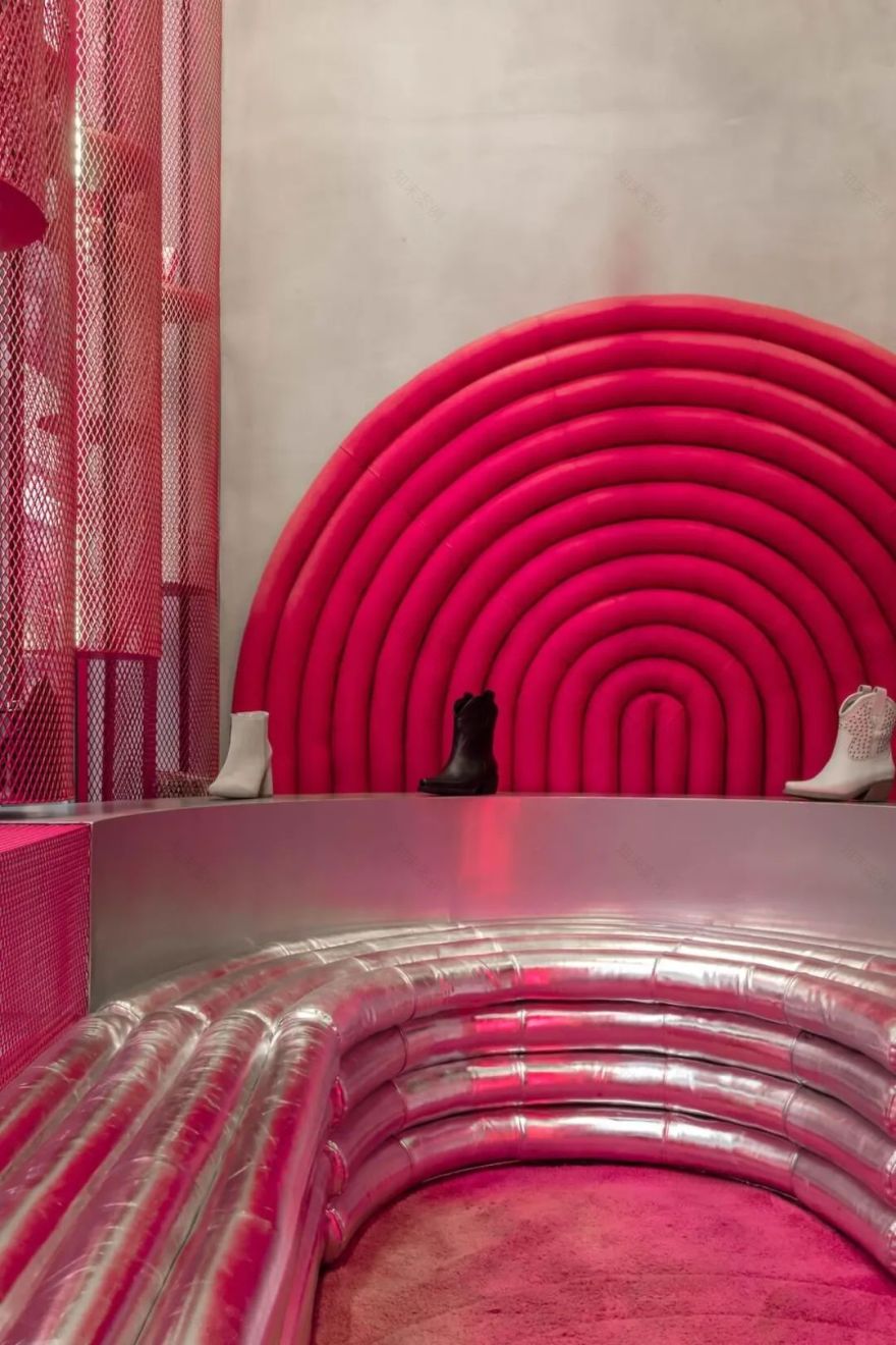 阿根廷 WOLPE 鞋店设计丨阿根廷布宜诺斯艾利斯丨Grizzo Studio-16