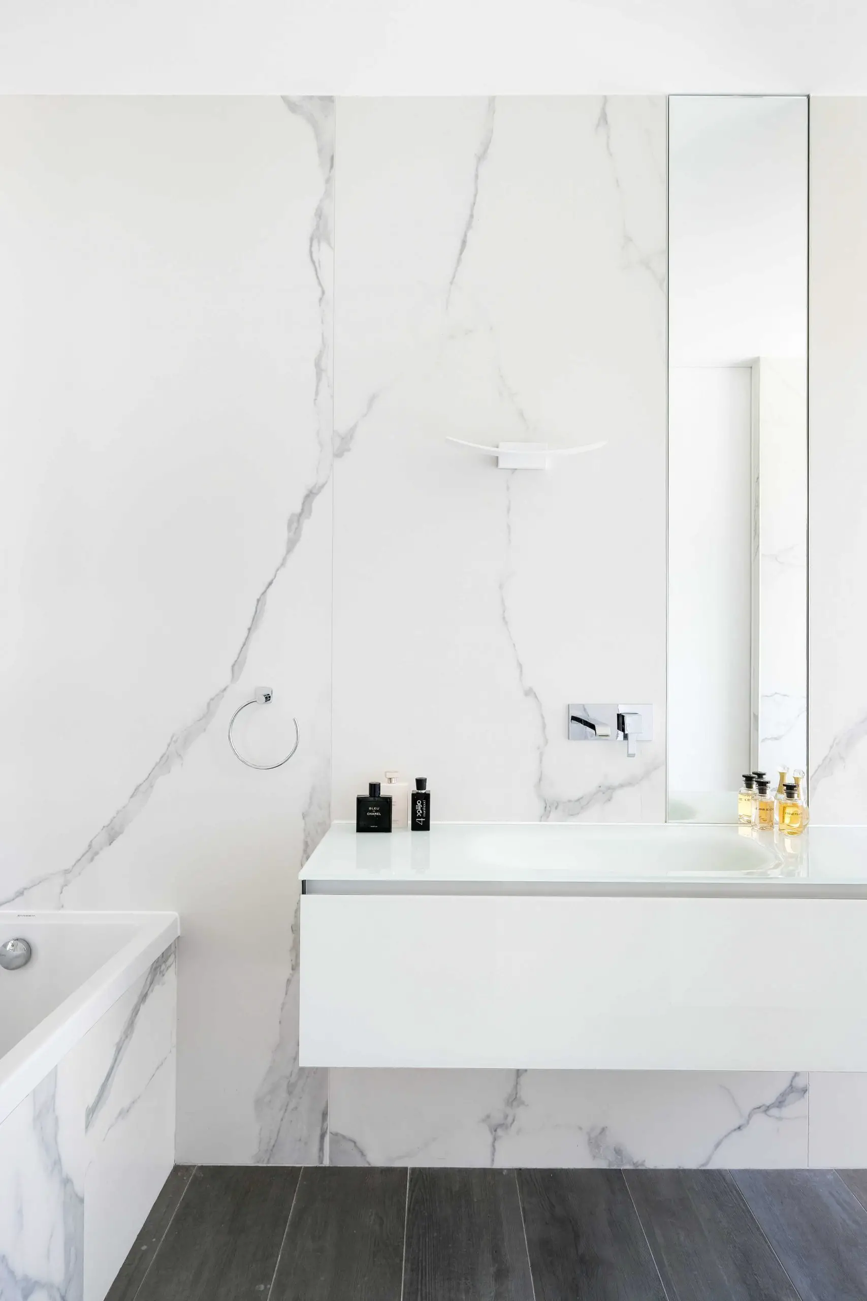 现代设计别墅 | 自然与艺术的完美融合-16