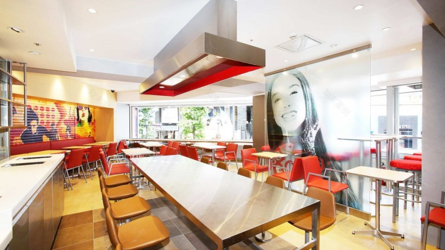Gensler 助力 KFC 打造全新餐厅原型,聚焦厨房体验-2