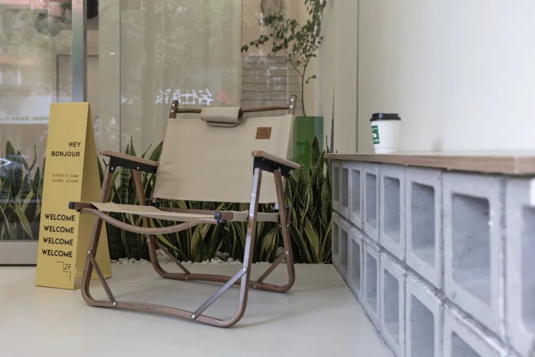 秋风萧瑟中的艺术与生活·大亦设计女装馆丨中国无锡丨大亦设计(江阴)-4