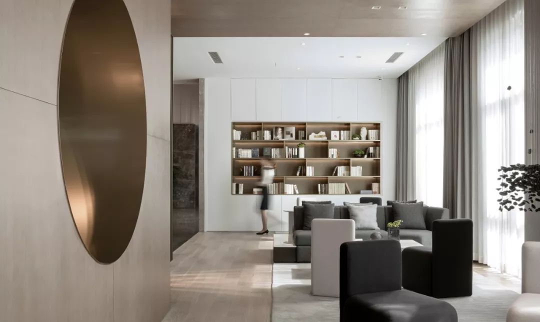 现代风格，西山上品湾MOMΛ体验中心  零次方空间设计-17