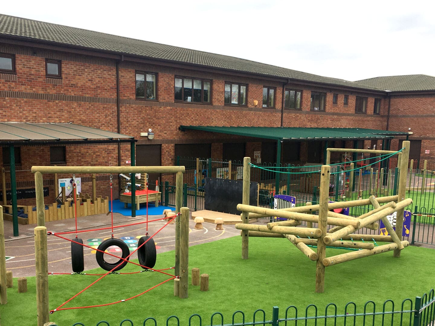 Endeavour Academy - Playground Imagineering-2
