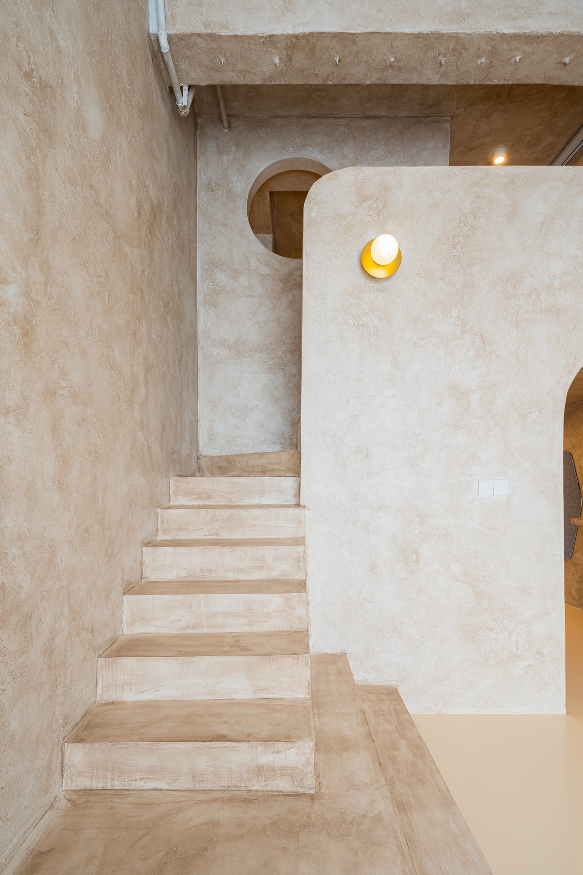 涅十设计 · 30平米loft小而美侘寂风民宿-13