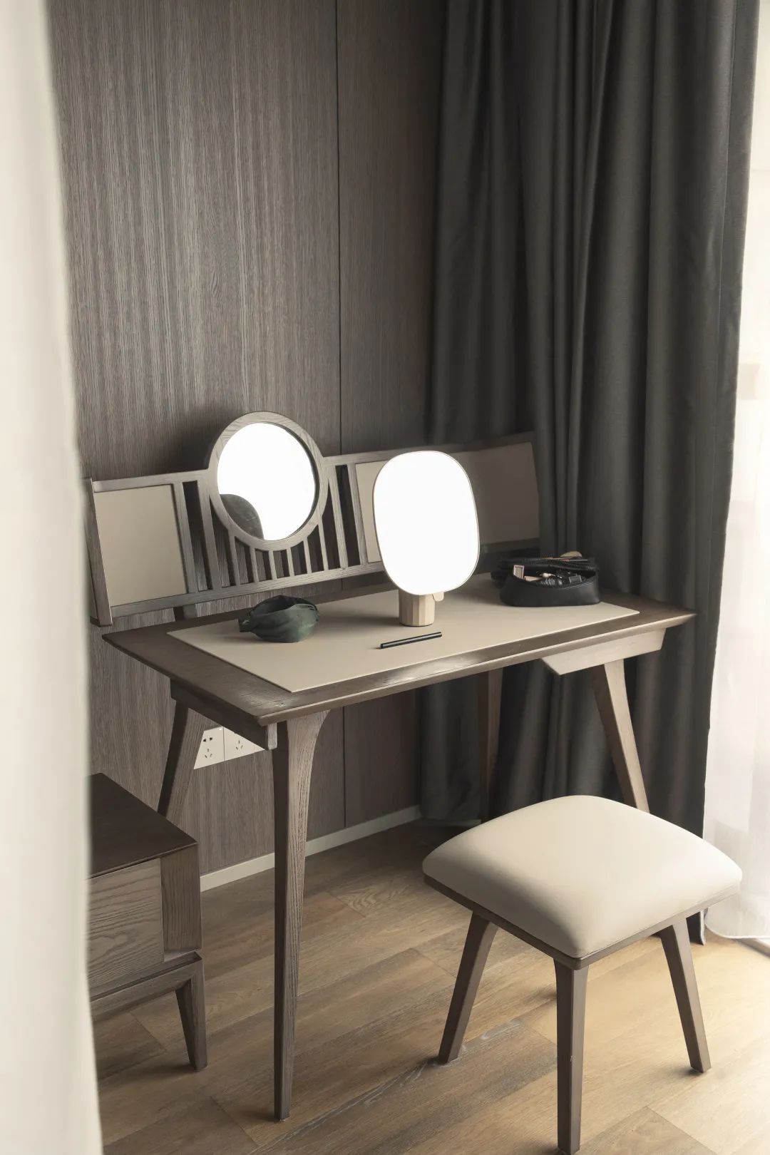 重庆现代自然风的居住空间-29