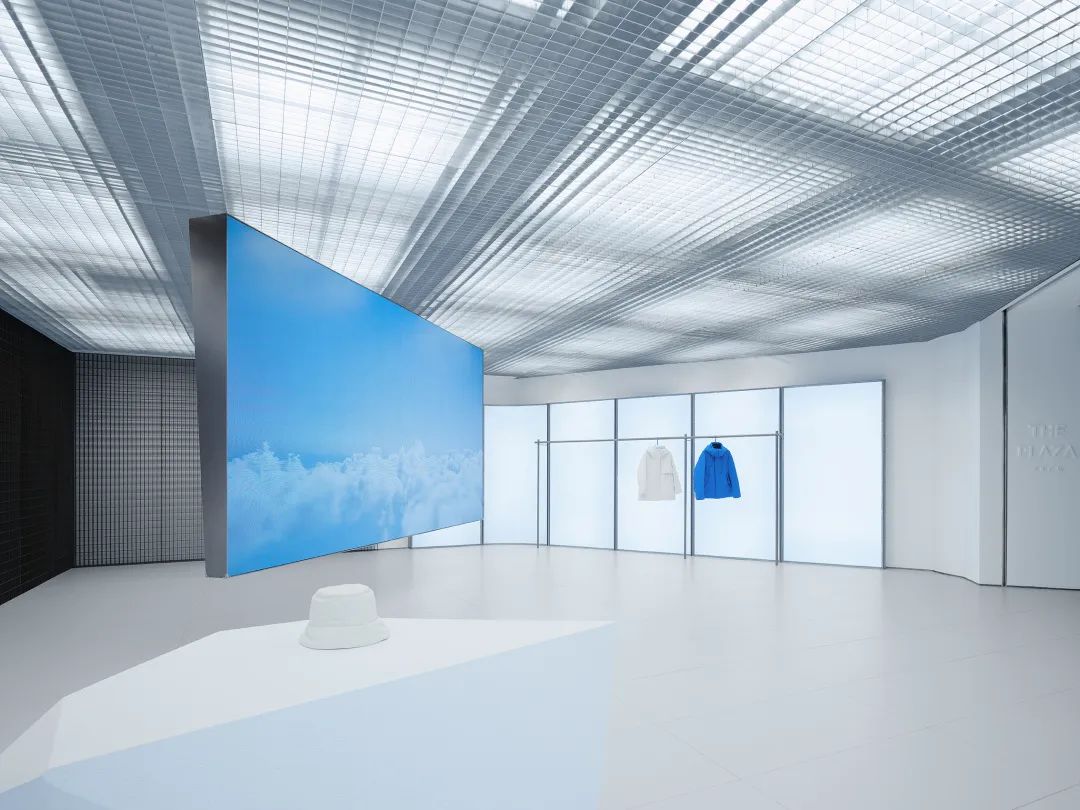 SKYPEOPLE天空人上海店冰冻广场丨中国上海丨泛域设计Fununit Design-89