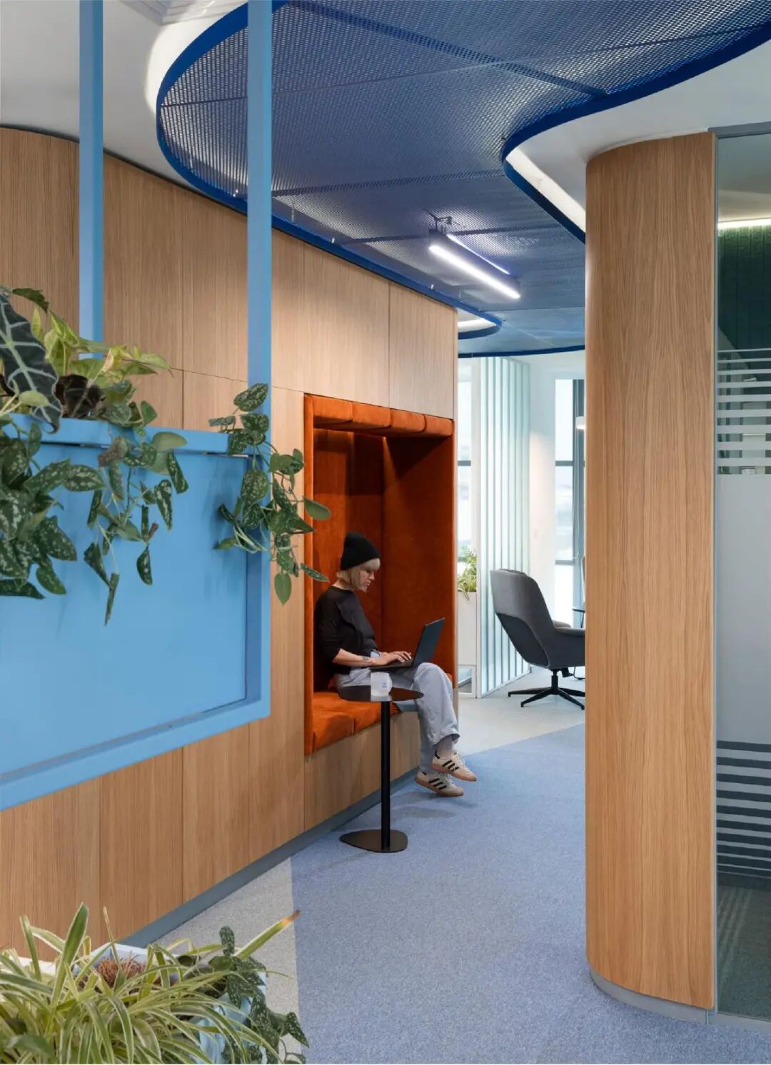 Syscom Engineering索非亚办公室:蓝色美学丨保加利亚丨SOFT CASE STUDIO-15