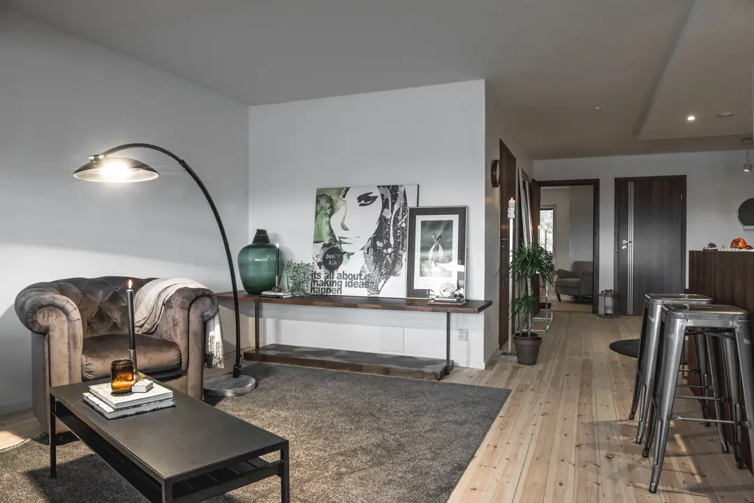 瑞典现代古典公寓的封闭式阳台设计-8