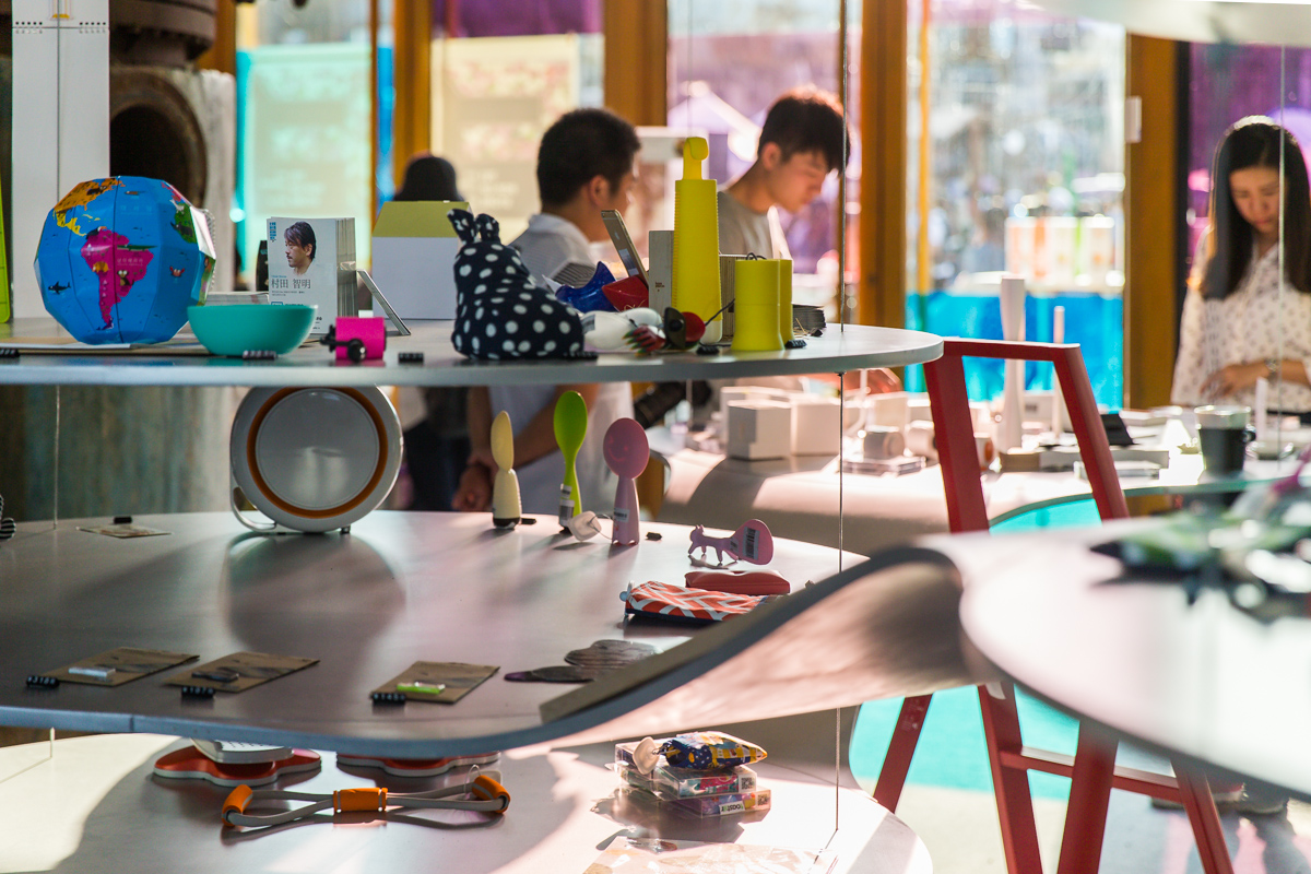 老厂房中的未来世界 | 751 设计品商店-0