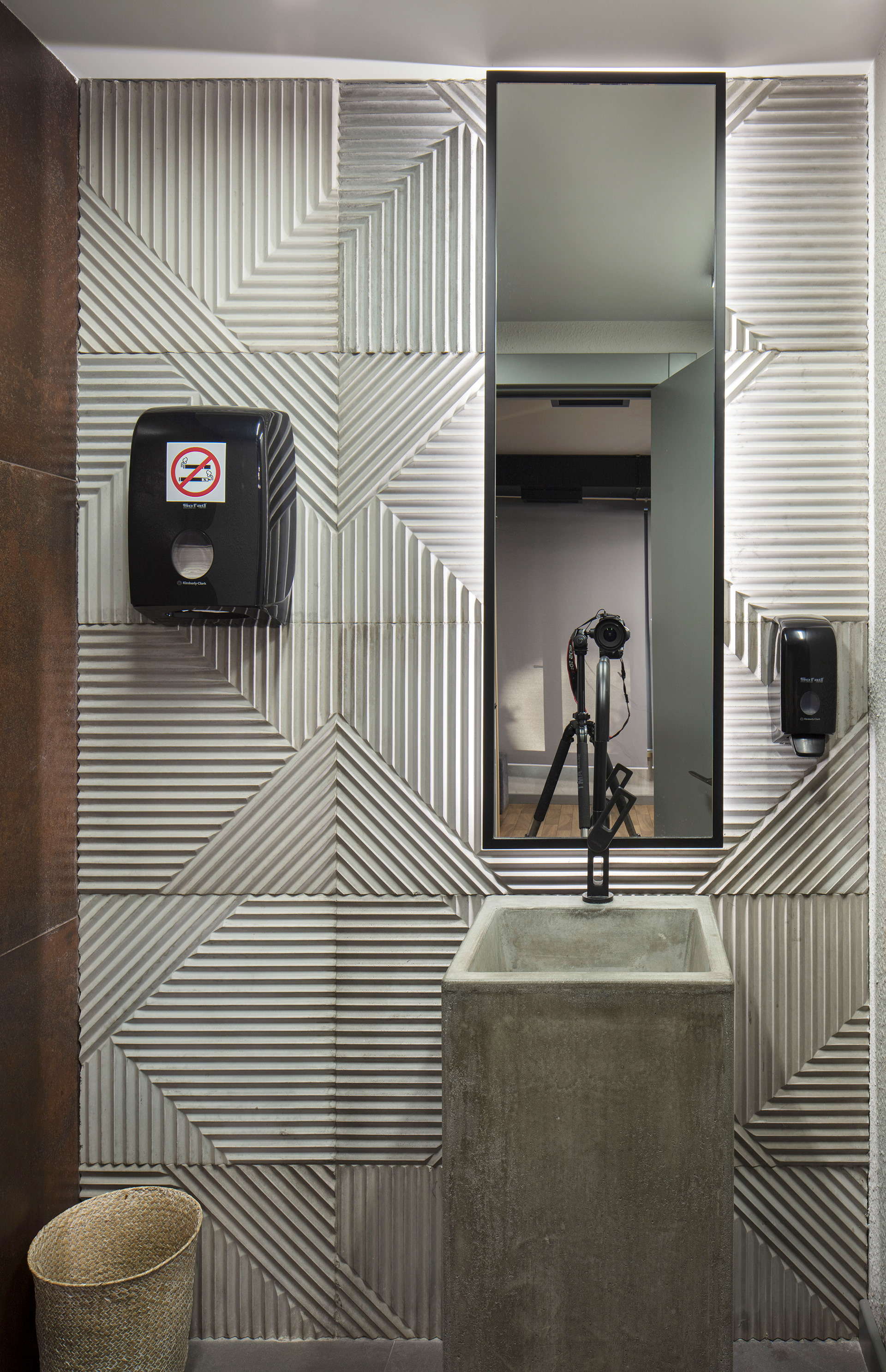 熊猫水烟吧丨亚美尼亚丨Futuris Architects-19