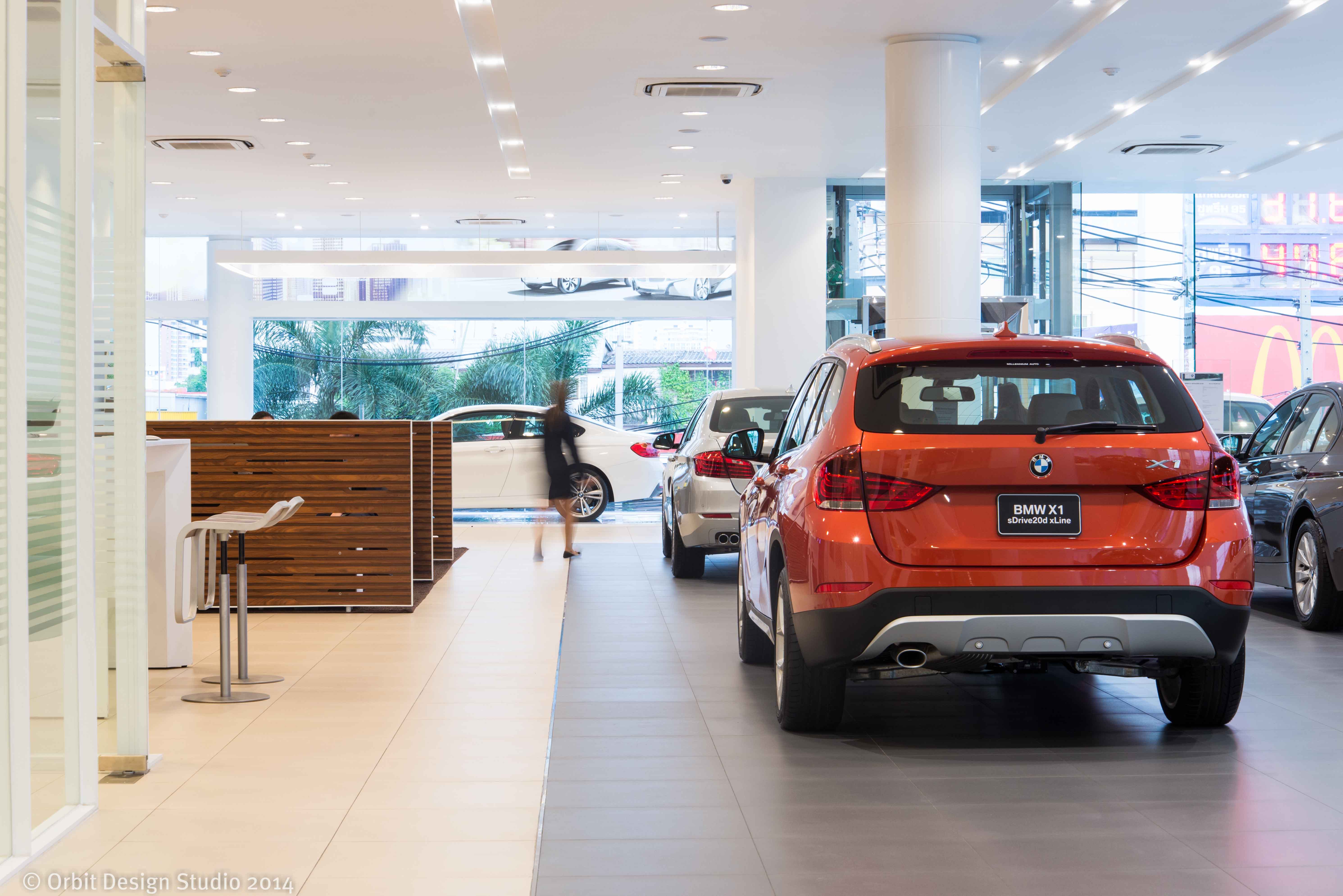 曼谷 BMW 展厅 | 轨道设计工作室-15