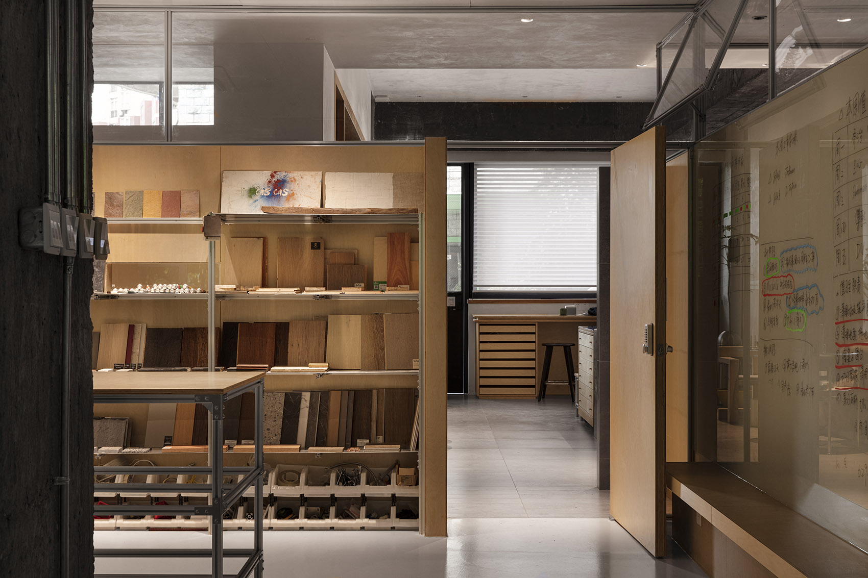 重庆发喜空间办公室丨中国重庆丨发喜空间设计工作室-39