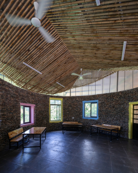 Na Pan 学校丨越南丨1+1>2 Architects
