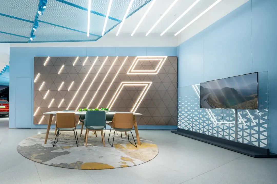 BMW i 成都天街店丨中国成都丨SODA-12