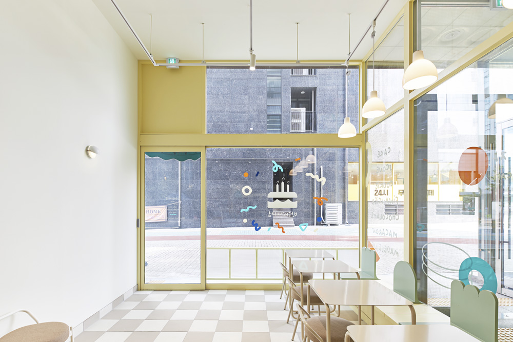 迷你的 16 平米糖果店，简洁可爱设计-8