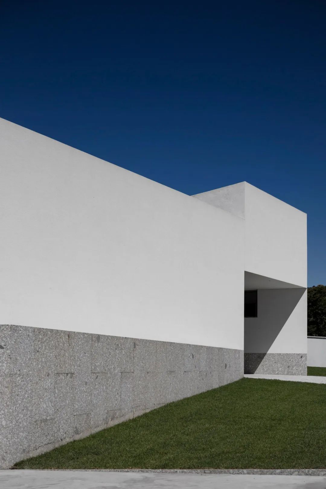 埃斯托里尔别墅丨葡萄牙丨Rui Vieira Oliveira architect-50