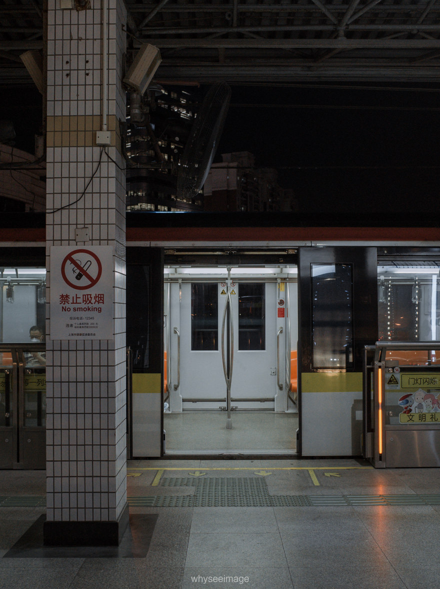 明亮时刻 · 不如回到街头丨中国上海丨whyseeimage-86