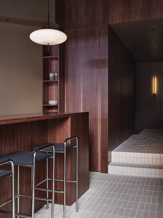 韩国 Perks Coffee 垂直质感的咖啡空间设计丨韩国首尔丨KKOL Studio-12