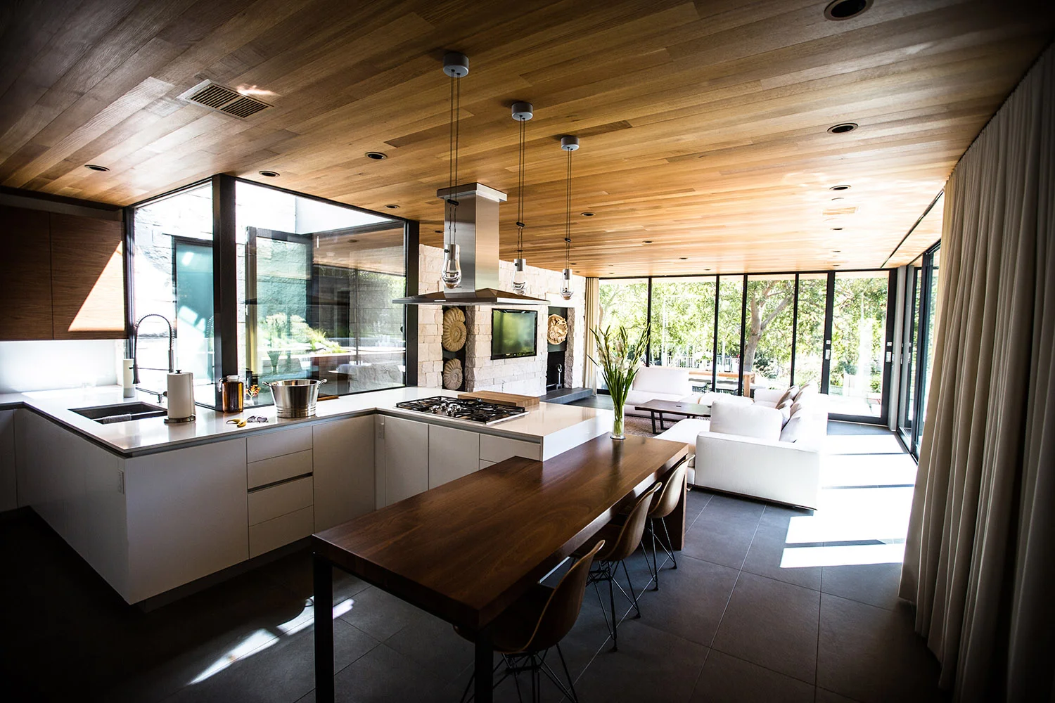 Acacia House Modern Shangri-La — HUNTER LEGGITT STUDIO-36