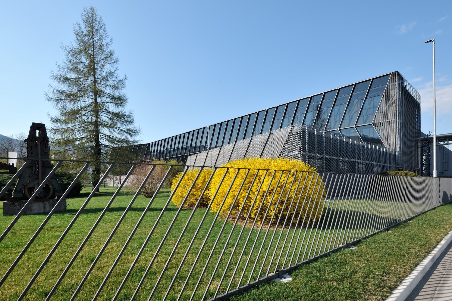 超级形态 Podkriznik 办公室大楼 | “推进”设计-28