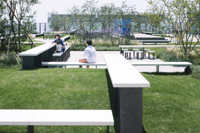 STGK Inc. | studio gen kumagai丨JR Yokohama Tower丨日本-10