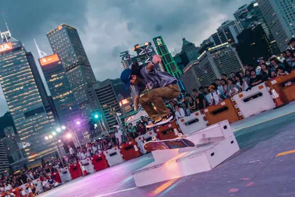 Vans 上海 K11 展 | “魔都祥龙”滑板道惊艳亮相-52