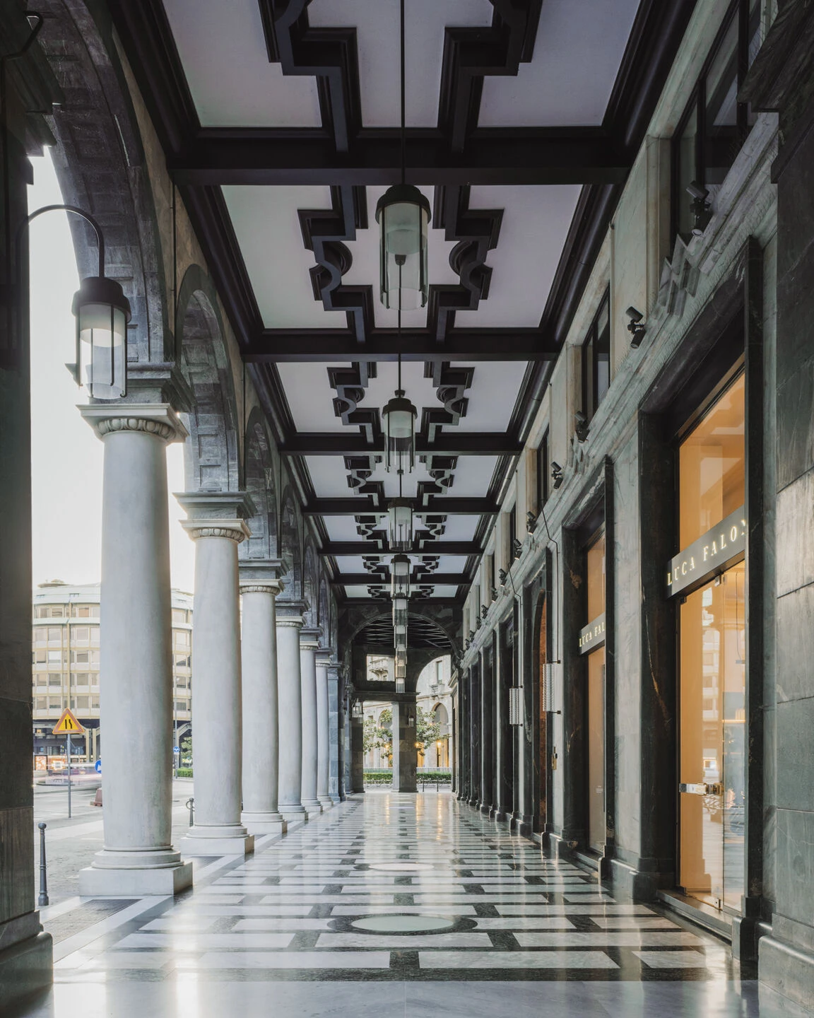 Luca Faloni Milano 商店丨意大利都灵丨PlaC Architecture Urban Design-14