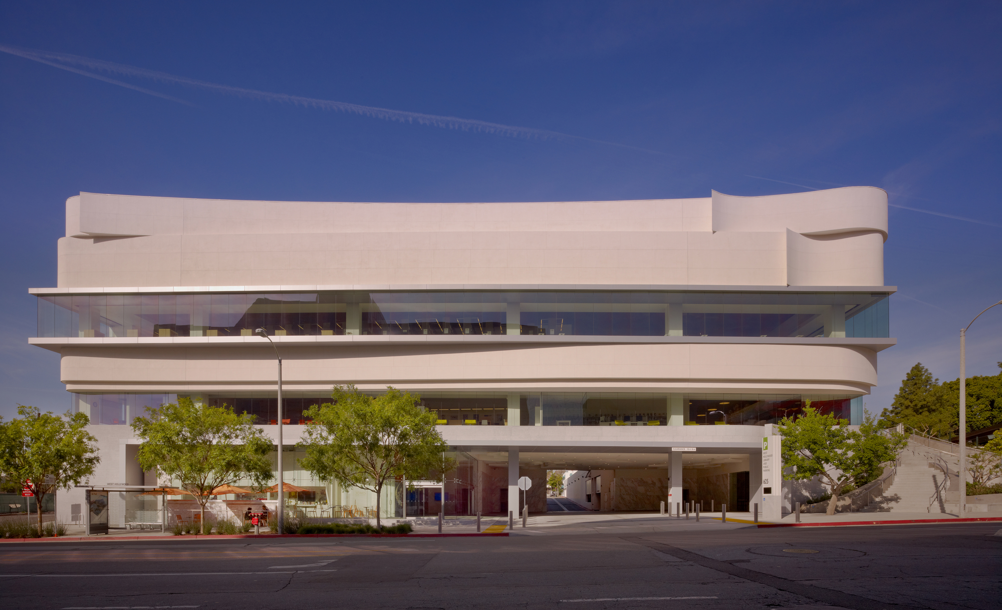 West Hollywood 图书馆-9