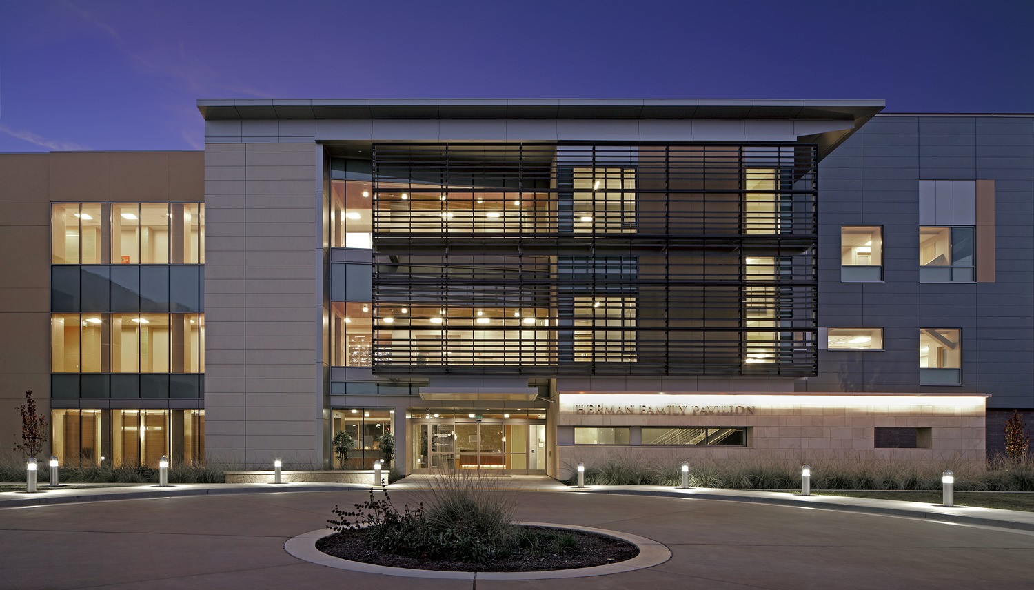 queen of the valley medical center herman family pavilion-0