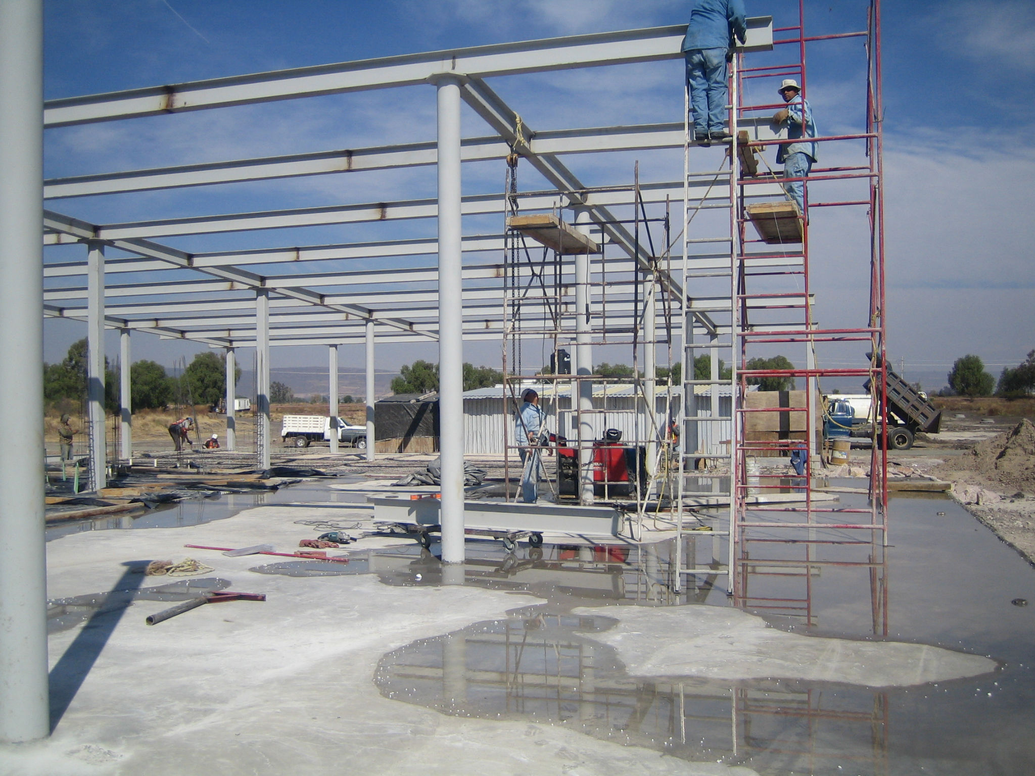 2 个实验室+小吃咖啡馆改造项目丨HUMBERTO TURRUBIARTES ROBLES-8