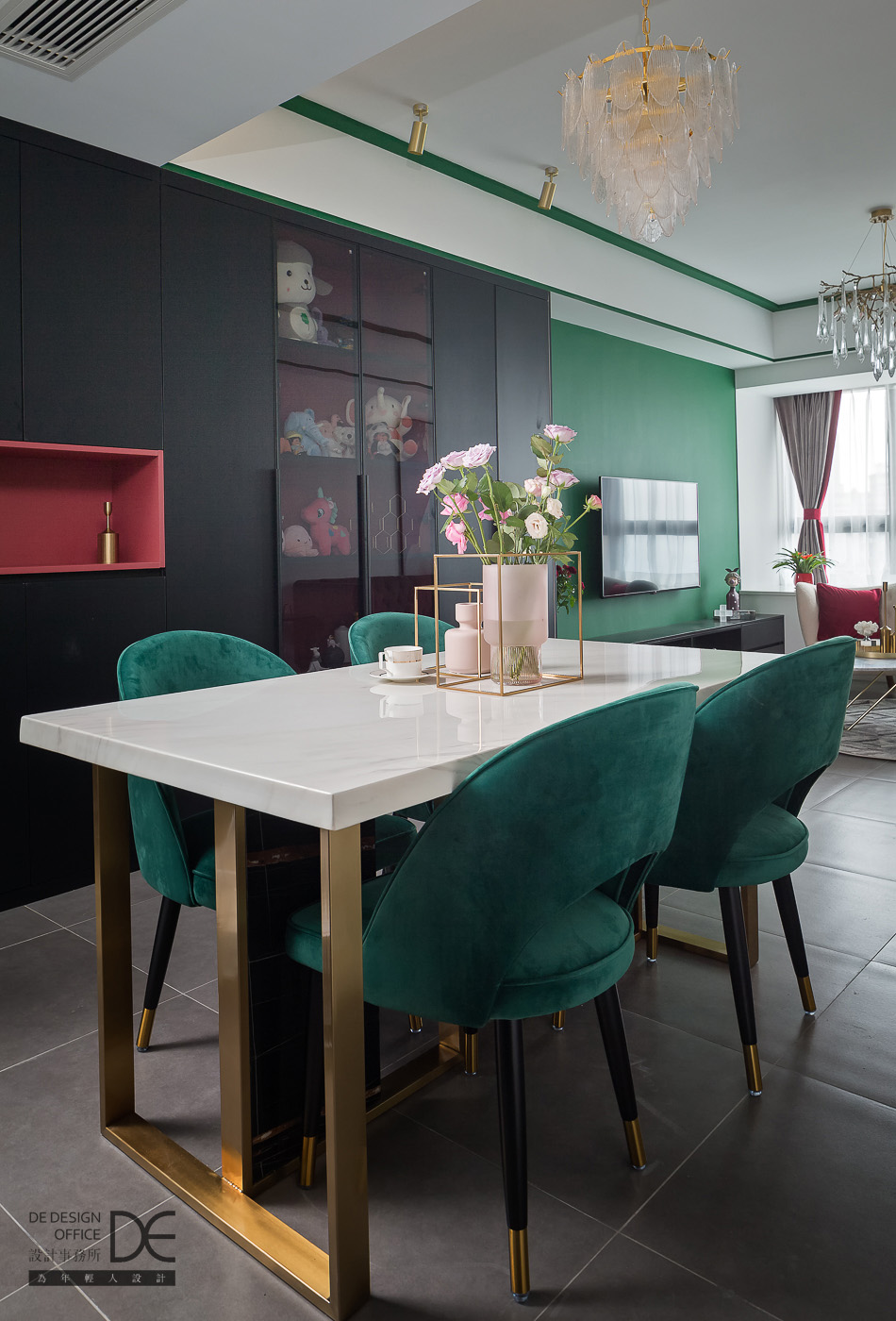 绿色轻奢,复古怀旧的精致空间-33