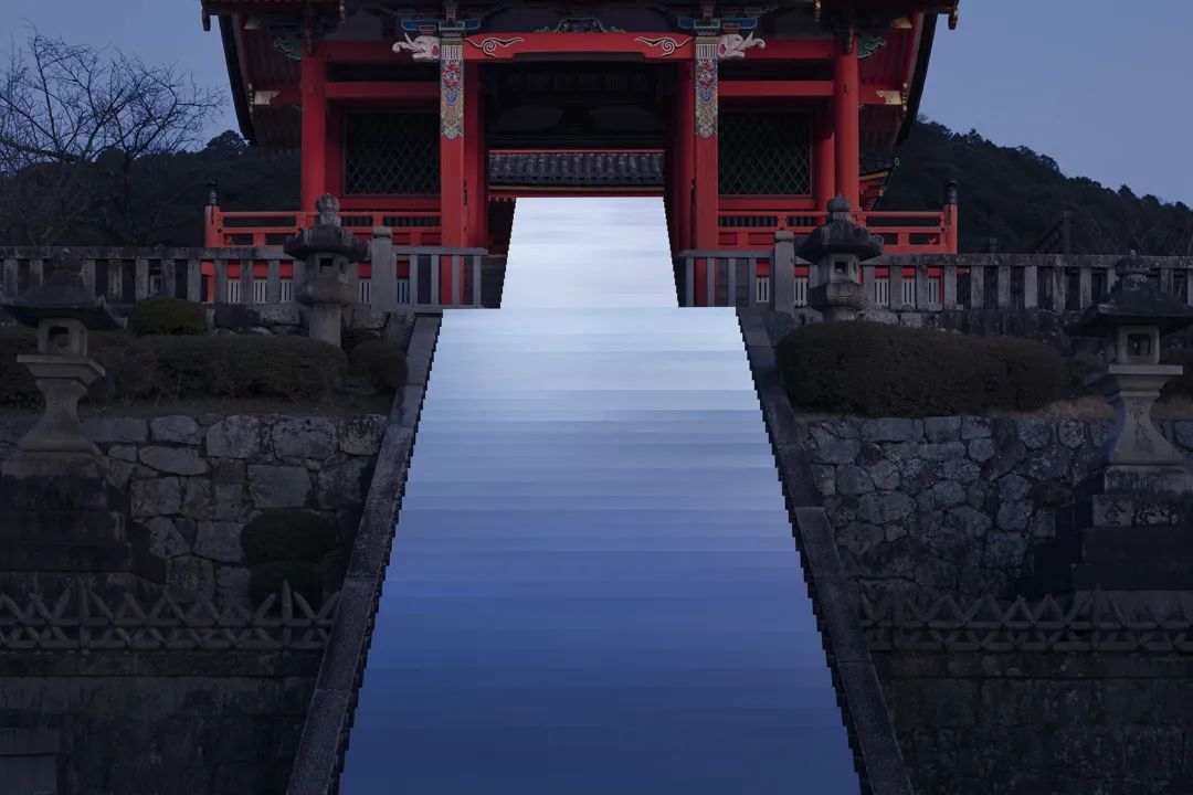 清水寺阶梯上的天空 · nendo 的镜面艺术装置丨日本京都-23