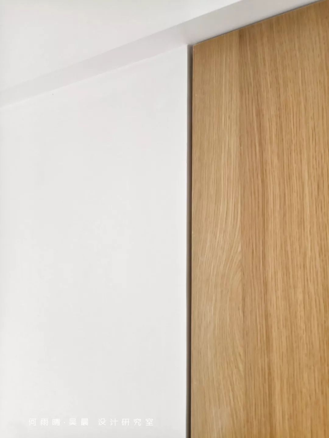 原木自然系家居,打造多才摄影师的温馨生活空间-99