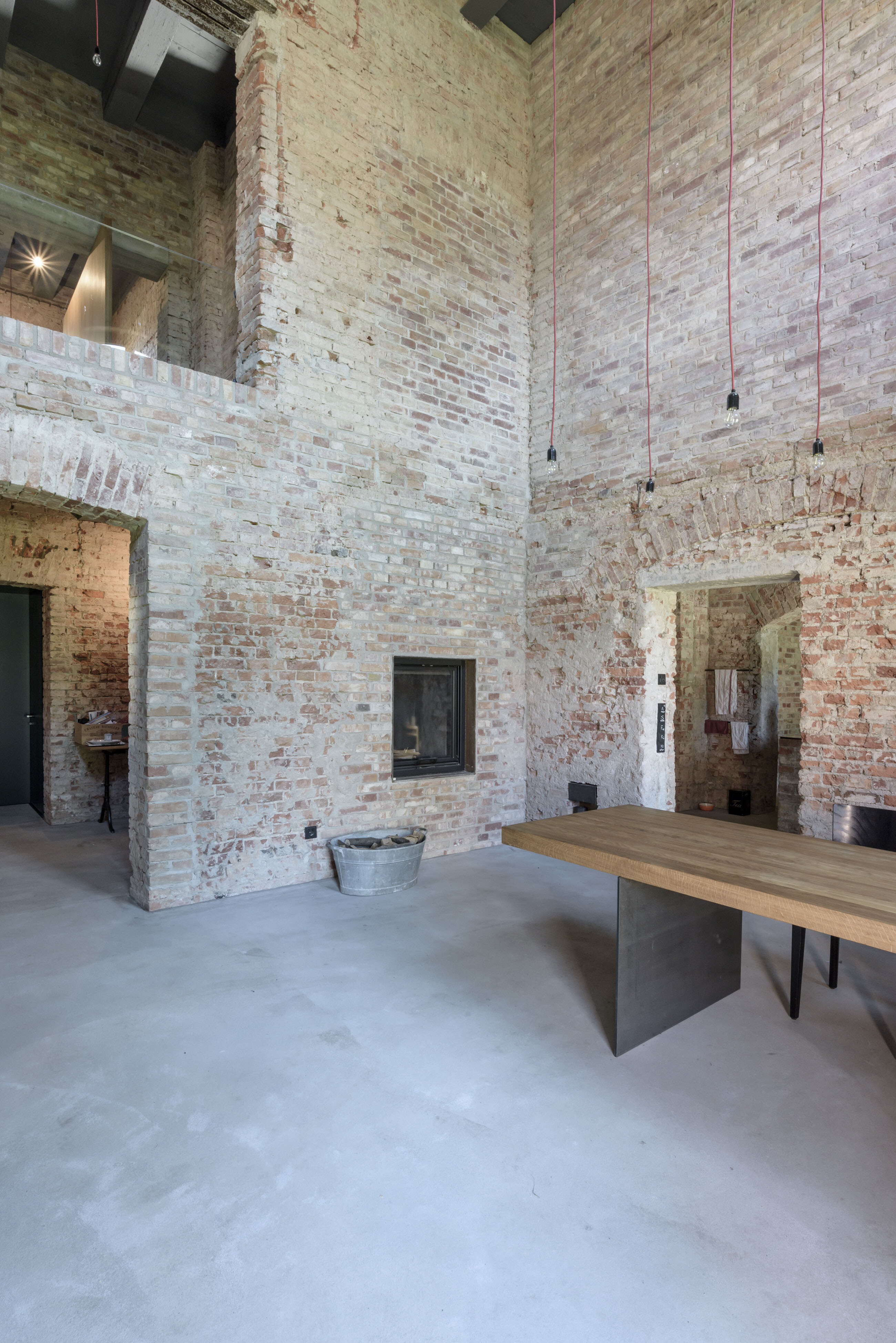 乡村历史建筑的现代新生 | 德国 feldberg 法院改造-12