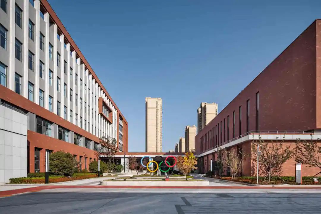 日照市体育运动学校丨中国日照丨腾远设计-45