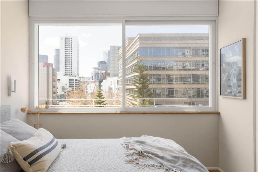 特拉维夫一座保护建筑内公寓的粗野主义设计装修丨以色列特拉维夫丨建筑师兼室内设计师Shir Margolin-32