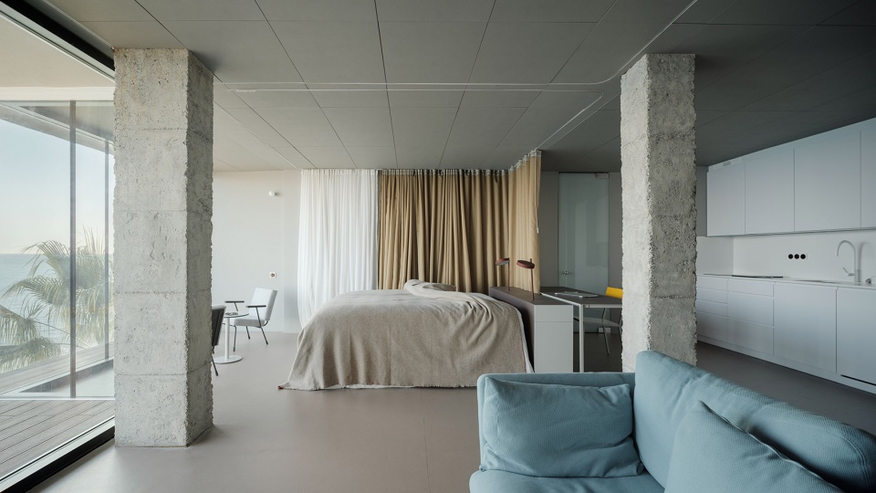 海景画框——西班牙 Torremuelle 公寓设计-9