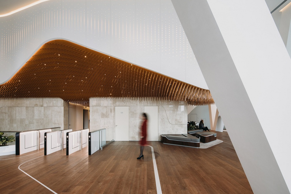 阿姆斯特丹 UNStudio 大楼大厅翻新，灵活互动新环境-15