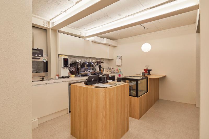 简约清新 15 坪咖啡厅，打造舒适氛围-10