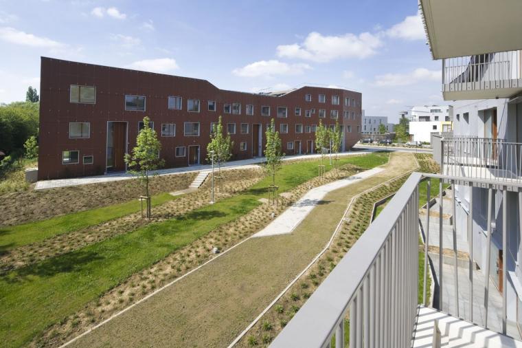 比利时HQE托儿所和住房丨B612-14