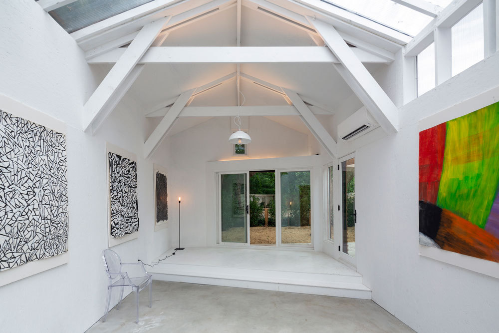 微型谷仓变艺术工作室，设计巧妙融入自然-27