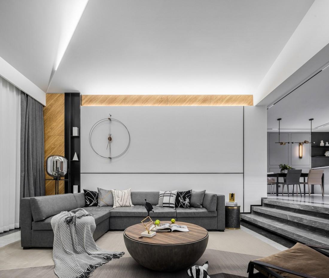 异形屋顶下的现代生活空间-23