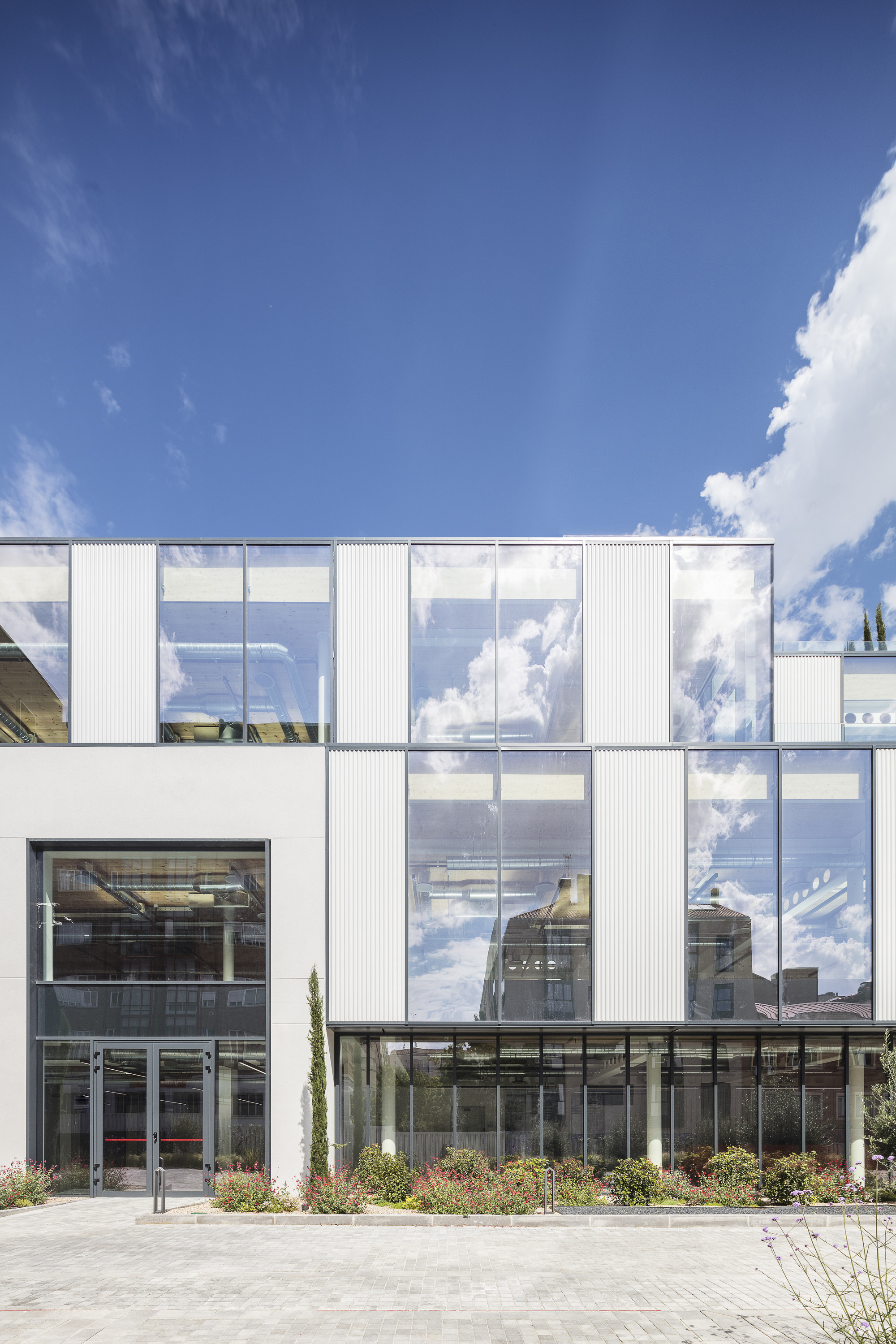 Ancora 40 办公大楼丨西班牙马德里丨Buckley Gray Yeoman-15