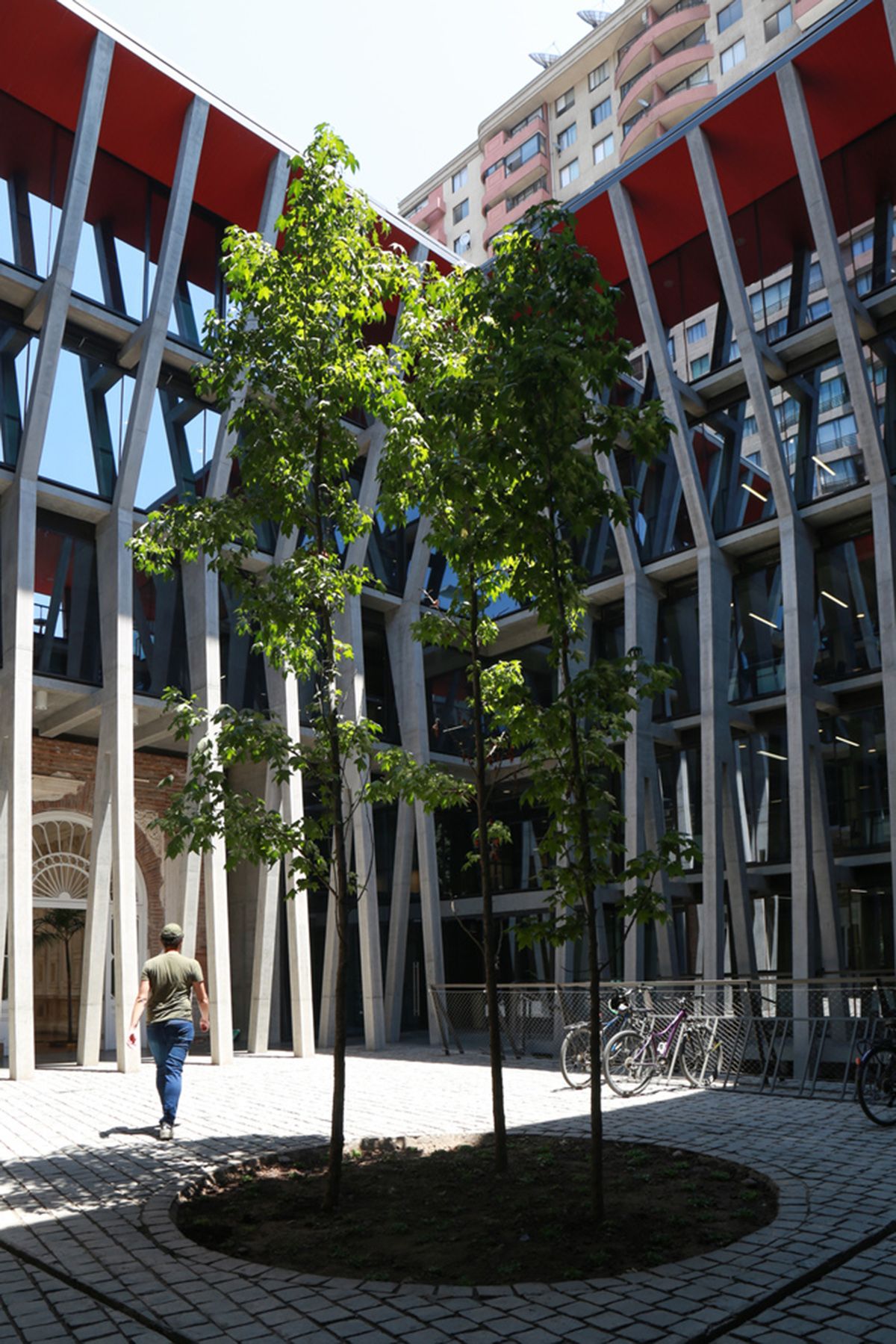 智利历史建筑 Palacio Pereira 的现代复兴-11