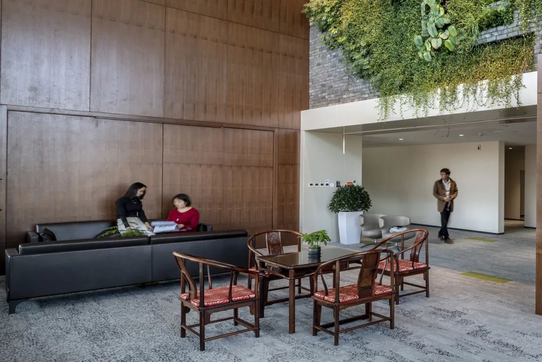 办公空间中的中国元素丨中国北京丨穆氏-13