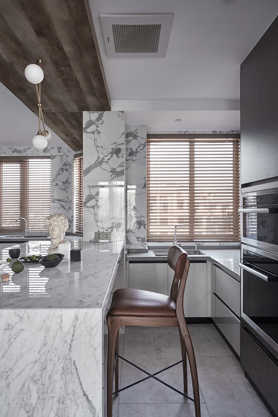 《所谓遇见》 | 冷峻与温暖共融的现代家居设计-15